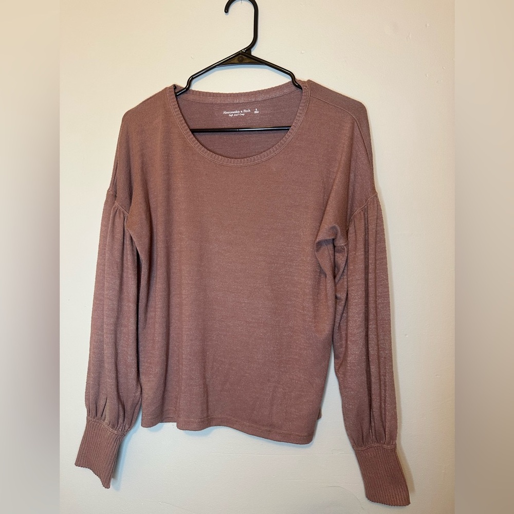 Abercrombie & Fitch Mauve Long Sleeve Top